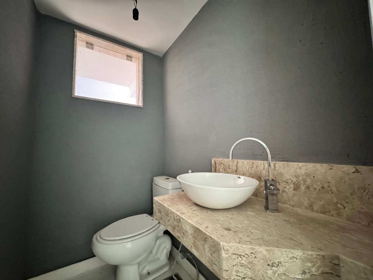 Lavabo - Casa de condomínio à venda, no Bothanica Nature, com 5 quartos, 320m²